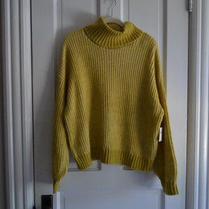 Old Navy Mustard Yellow Boxy Oversize Turtleneck Sweater Size Large NWT